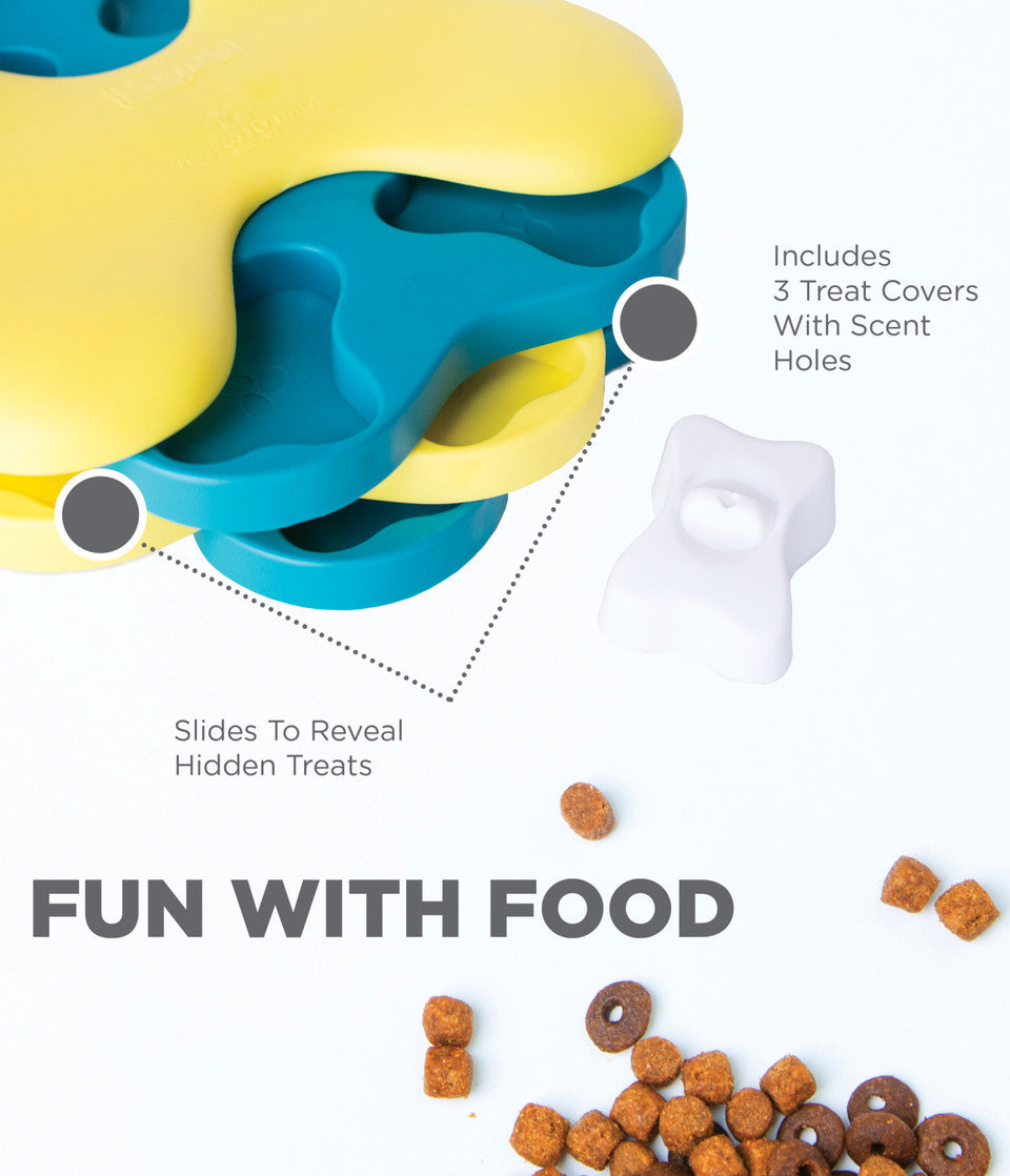 Dog Tornado Interactive Treat Puzzle Dog Toy, Blue